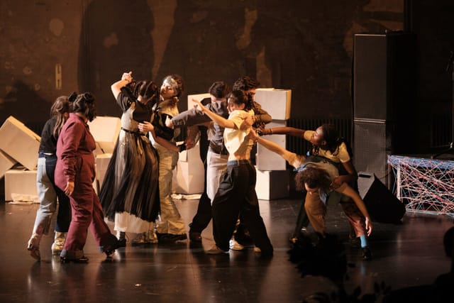 HAJUSOM – Ein Theater der Zukunft