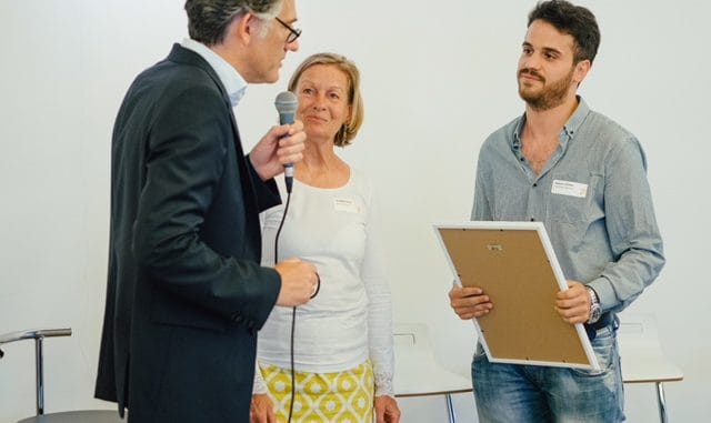 Matthias Langenohl (Eversfrank Gruppe) und Angelika Willigerod-Bauer & Hussam AlZaher vom Flüchtling-Magazin. Foto: Eversfran