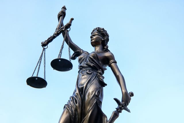 Artikel 18 - Keine Freiheit für Feinde der Freiheit