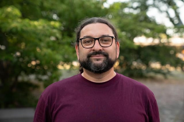 Avraham Rosenblum: Hummus und Diskussionen