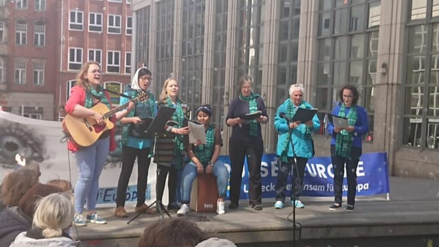 Singen macht glücklich – in vielen Sprachen