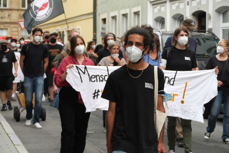 Ibo demonstriert für Klimagerechtigkeit