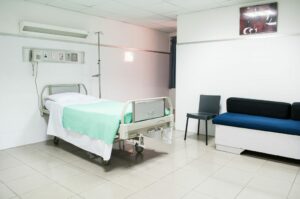Ein Krankenkauszimmer